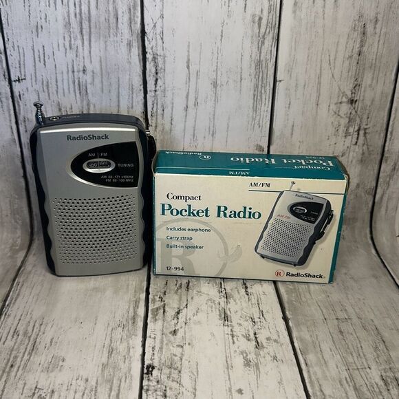 Radio Shack Portable Compact Pocket Radio, Model 12-994 - Picture 1 of 7